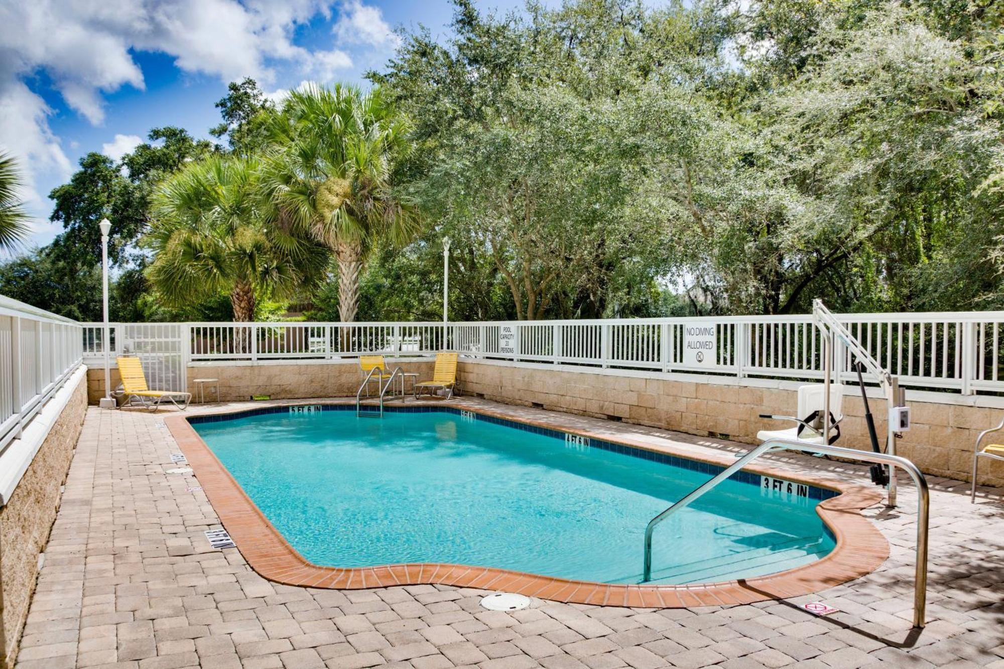 Fairfield By Marriott Inn & Suites Melbourne West/Palm Bay Buitenkant foto